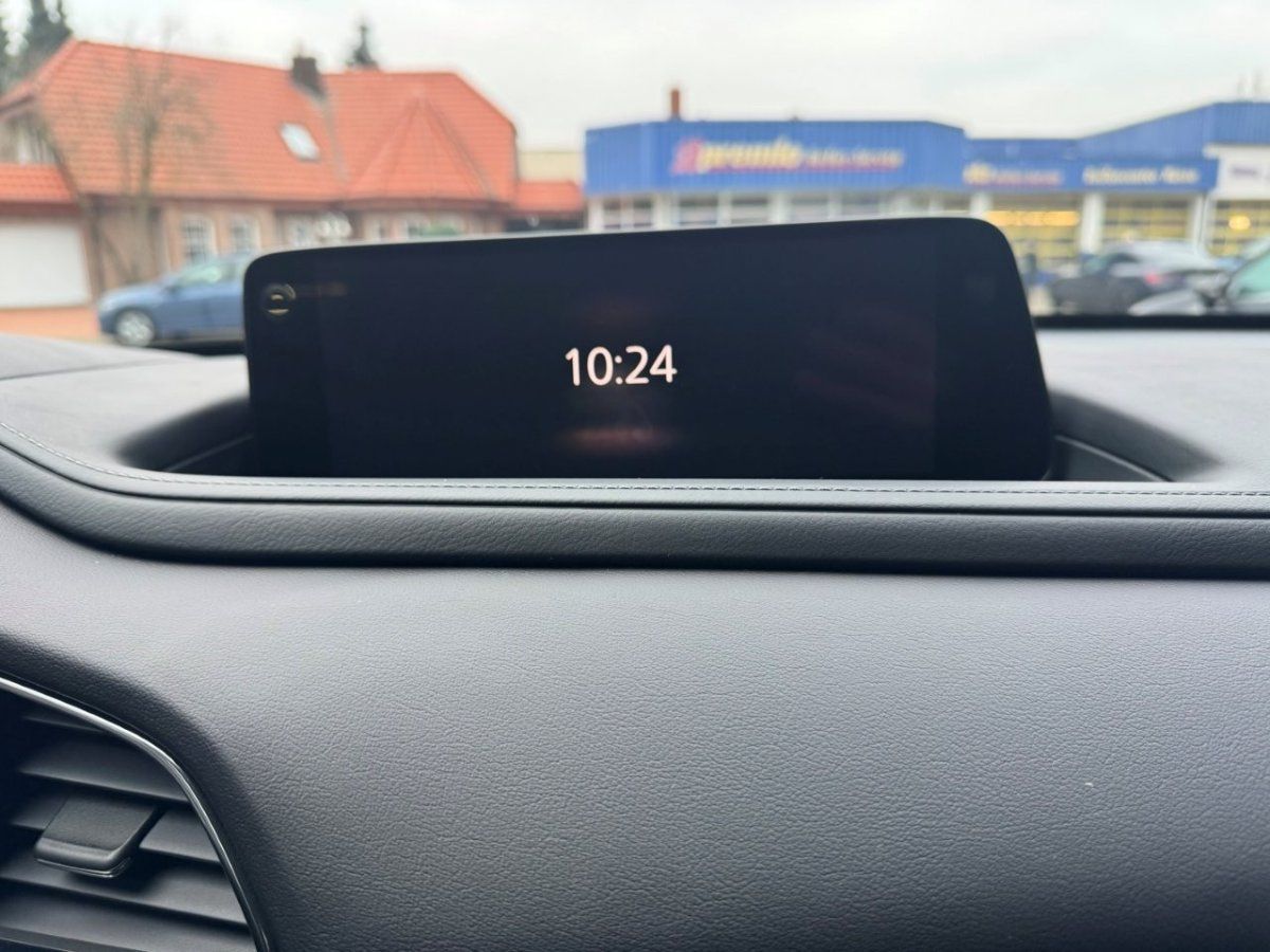 Fahrzeugabbildung Mazda CX-30 2.5L e-SKYACTIV G 140ps FWD Exclusive-Line