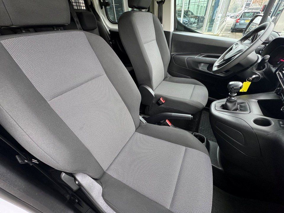 Fahrzeugabbildung Opel Combo Life 1.5 D Life (EURO 6d)