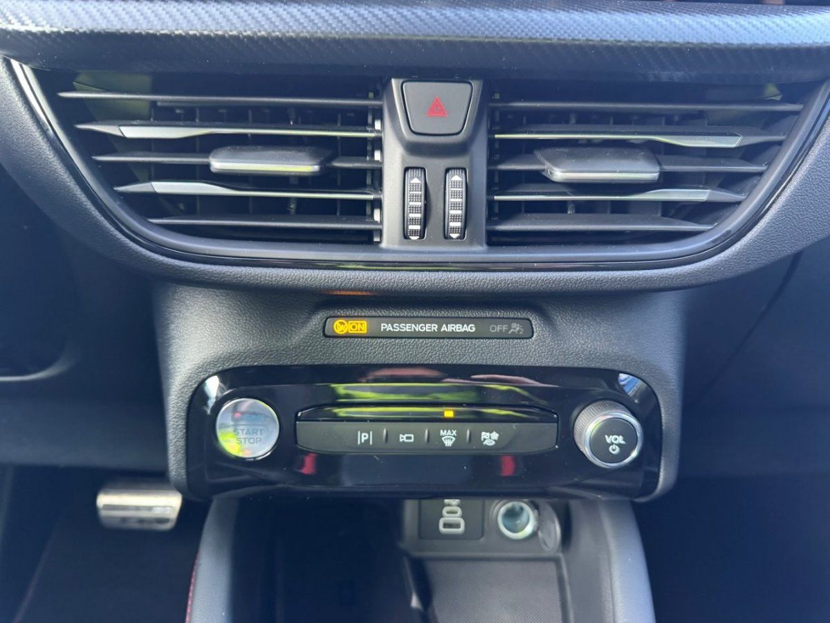 Fahrzeugabbildung Ford Kuga 2,5 FHEV AWD ST-Line X Automatik