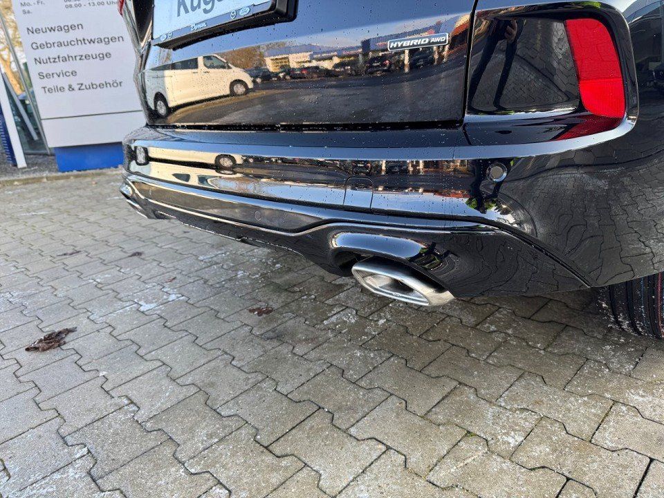 Fahrzeugabbildung Ford Kuga 2,5 FHEV AWD ST-Line X Automatik