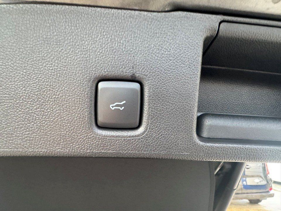 Fahrzeugabbildung Ford Kuga 2,5 FHEV AWD Active X Automatik