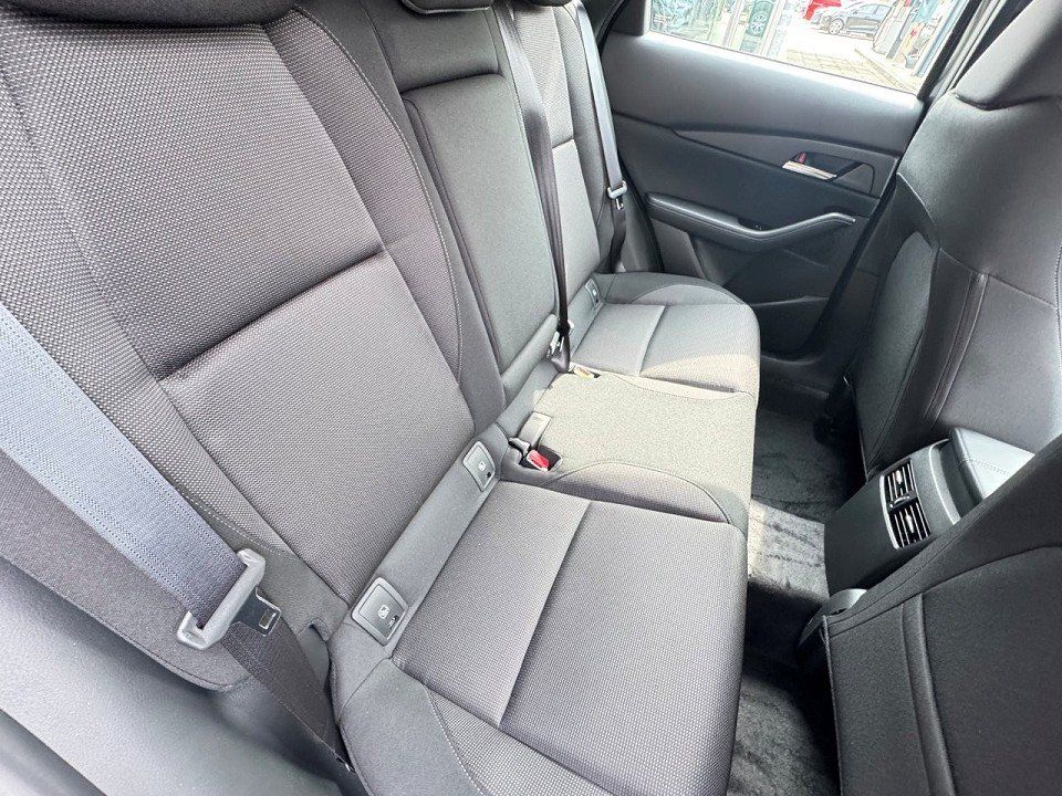 Fahrzeugabbildung Mazda CX-30 2.5L e-SKYACTIV G 140ps FWD Center-Line