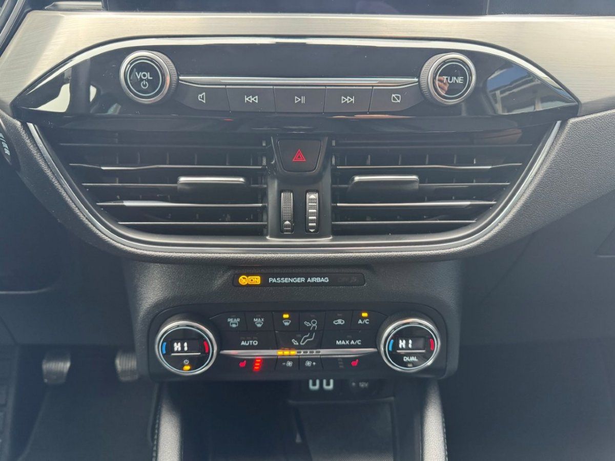 Fahrzeugabbildung Ford Kuga 1.5 Ecoboost Titanium X