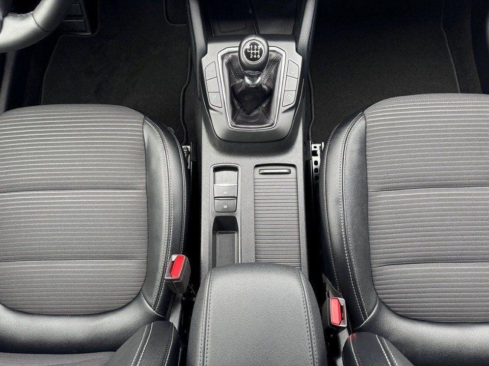 Fahrzeugabbildung Ford Kuga 1.5 Ecoboost Titanium X