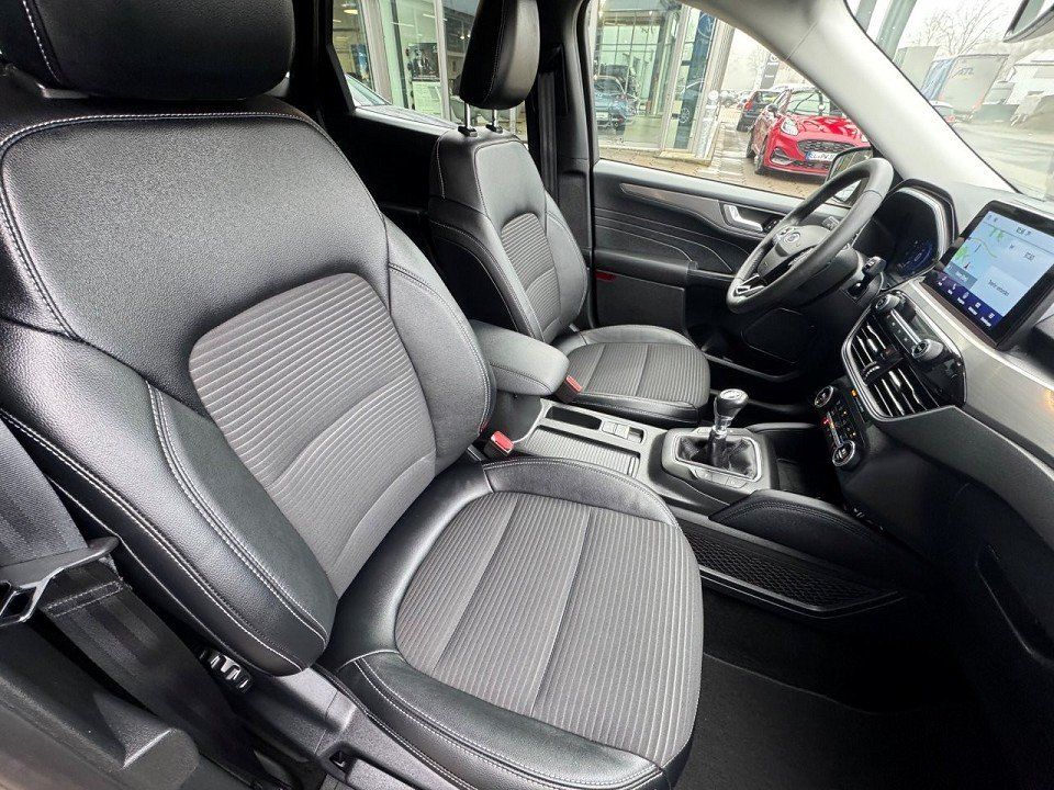 Fahrzeugabbildung Ford Kuga 1.5 Ecoboost Titanium X