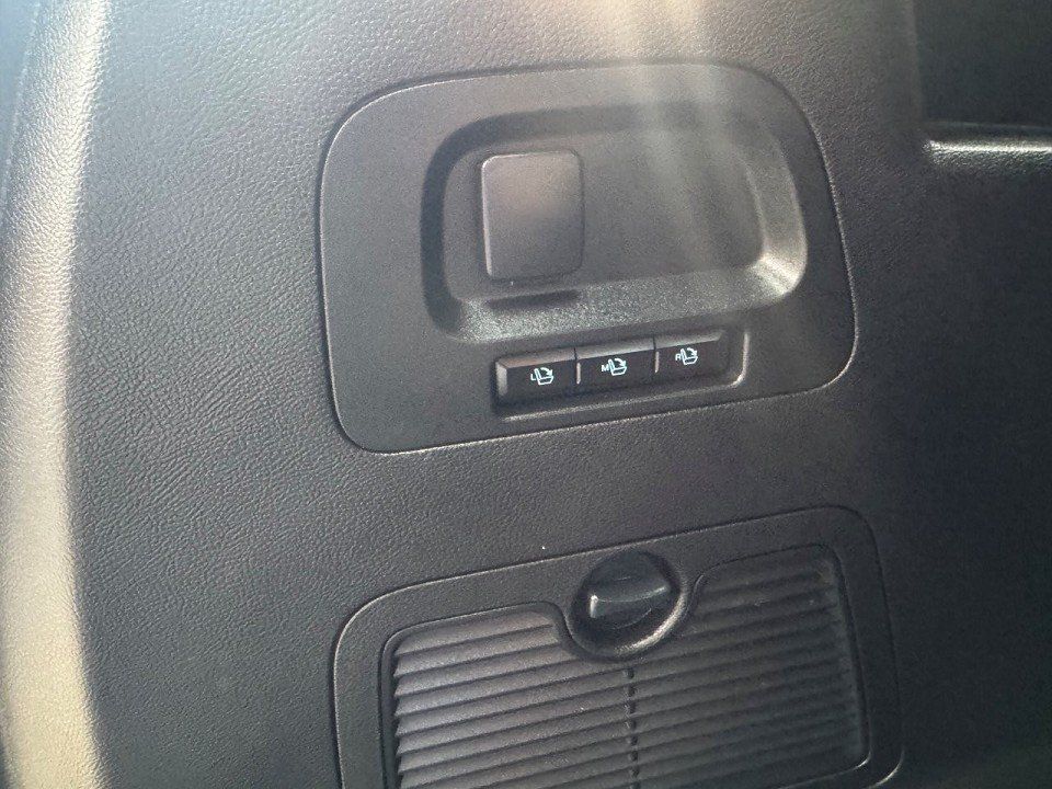 Fahrzeugabbildung Ford S-Max 2.5 FHEV ST-Line Automatik