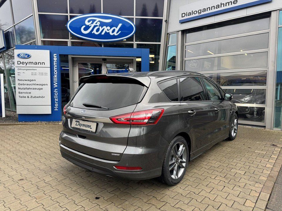 Fahrzeugabbildung Ford S-Max 2.5 FHEV ST-Line Automatik
