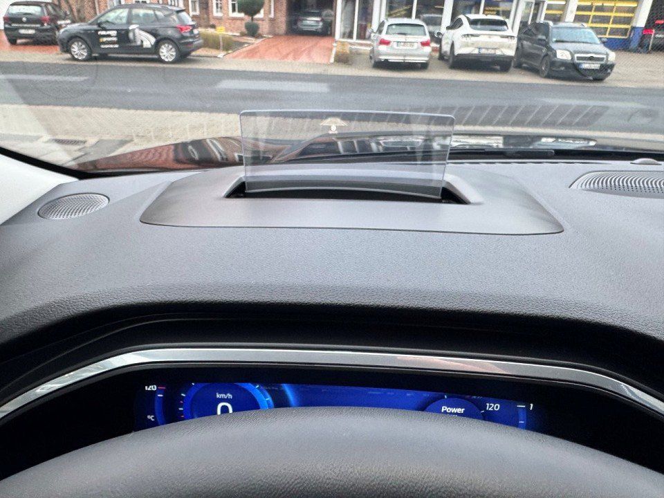 Fahrzeugabbildung Ford Kuga 2,5 PHEV Titanium X Automatik