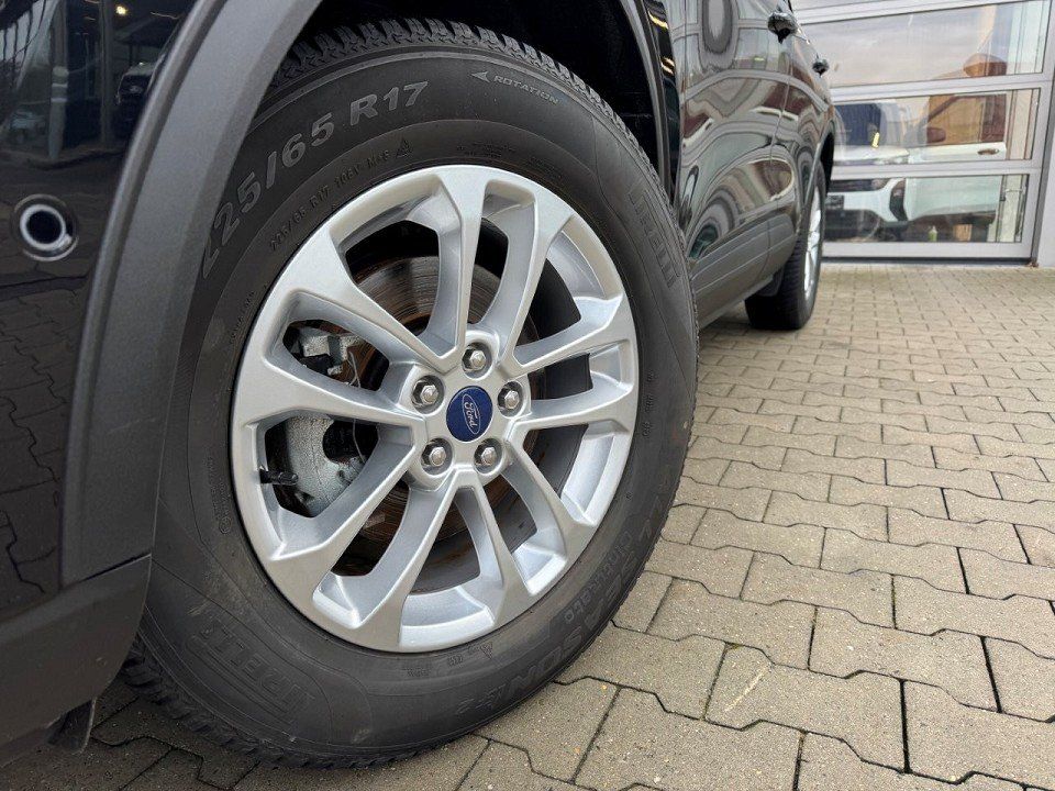 Fahrzeugabbildung Ford Kuga 2,5 PHEV Titanium X Automatik