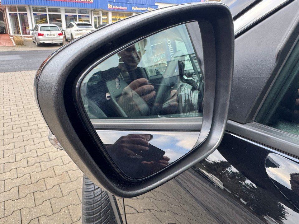 Fahrzeugabbildung Ford Kuga 2,5 PHEV Titanium X Automatik