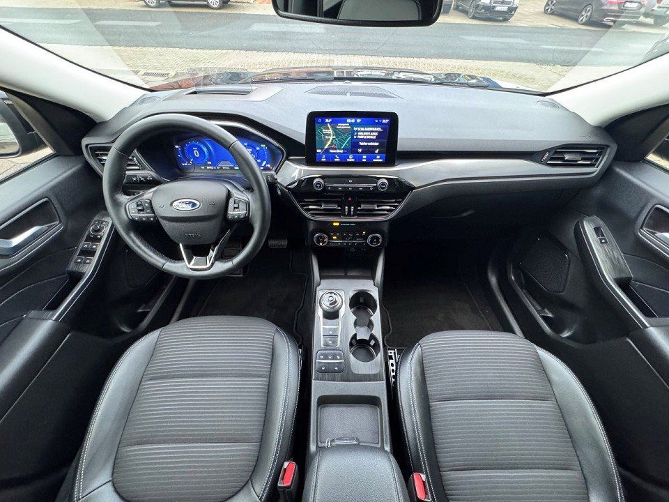 Fahrzeugabbildung Ford Kuga 2,5 PHEV Titanium X Automatik