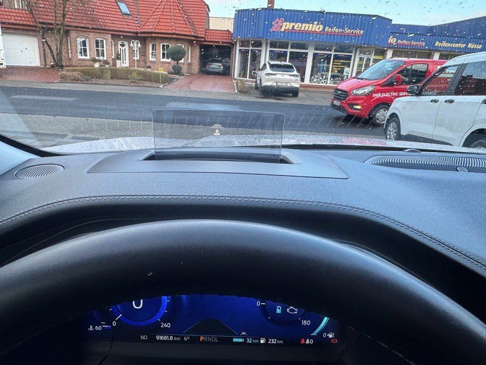 Fahrzeugabbildung Ford Kuga 2,5 PHEV Vignale Automatik