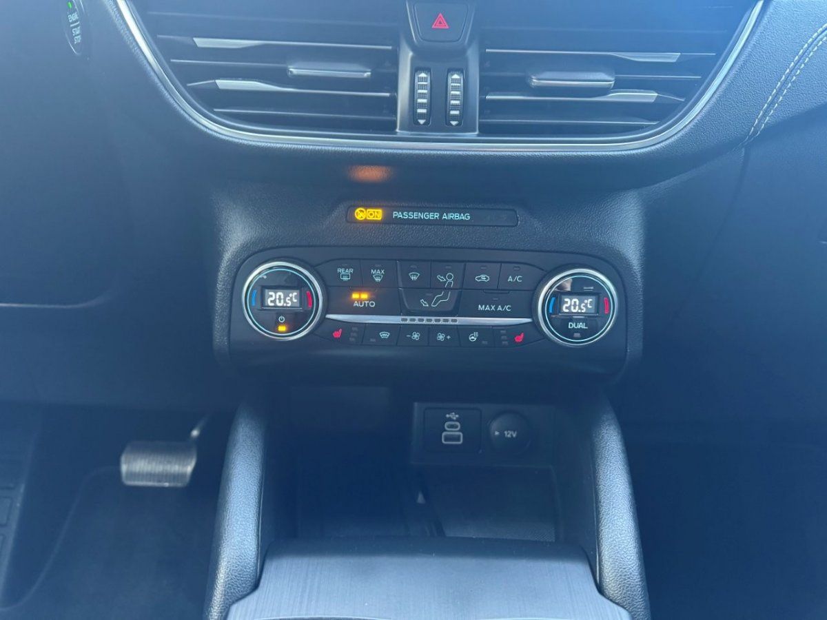 Fahrzeugabbildung Ford Kuga 2,5 PHEV Vignale Automatik