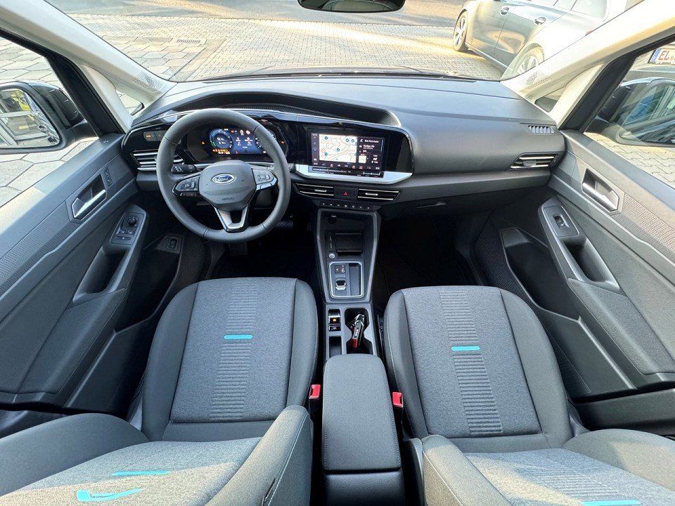 Fahrzeugabbildung Ford Tourneo Connect 1.5 Ecoboost PHEV Active Automat