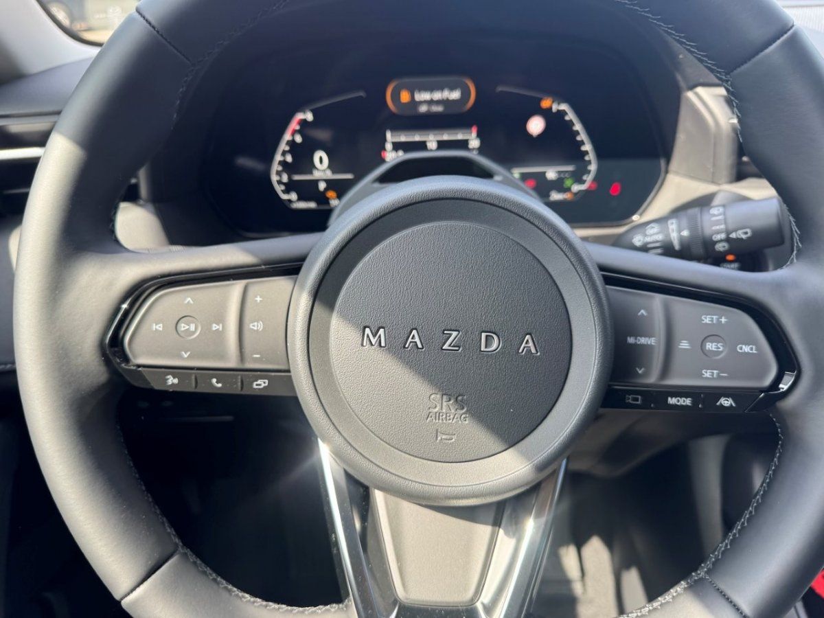 Fahrzeugabbildung Mazda CX-5 2.5L e-SKYACTIV G 141ps Exclusive-Line Auto