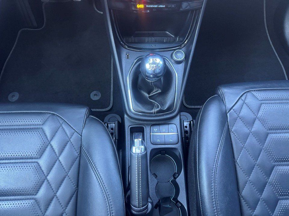 Fahrzeugabbildung Ford Puma 1,0 Ecoboost MHEV ST-line Vignale