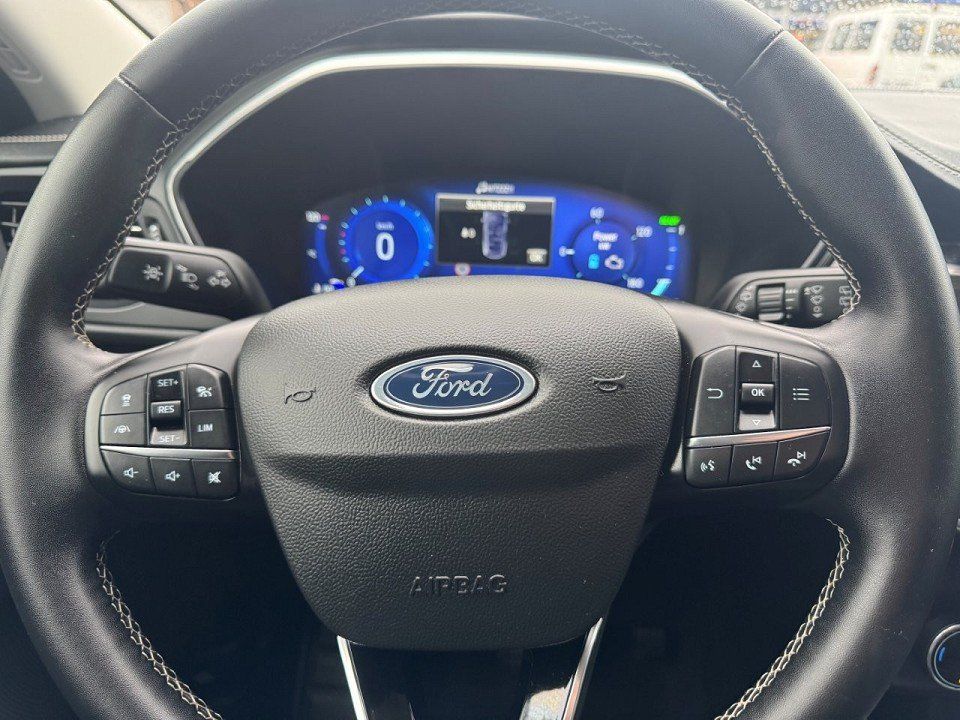 Fahrzeugabbildung Ford Kuga 2.5 PHEV Vignale Automatik