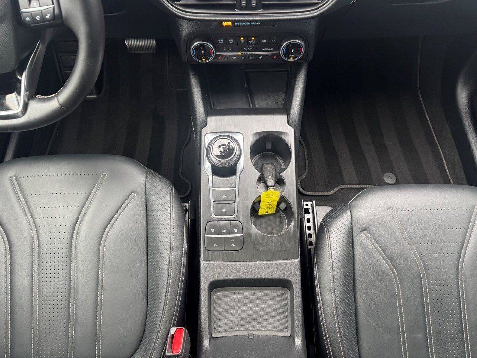 Fahrzeugabbildung Ford Kuga 2.5 PHEV Vignale Automatik