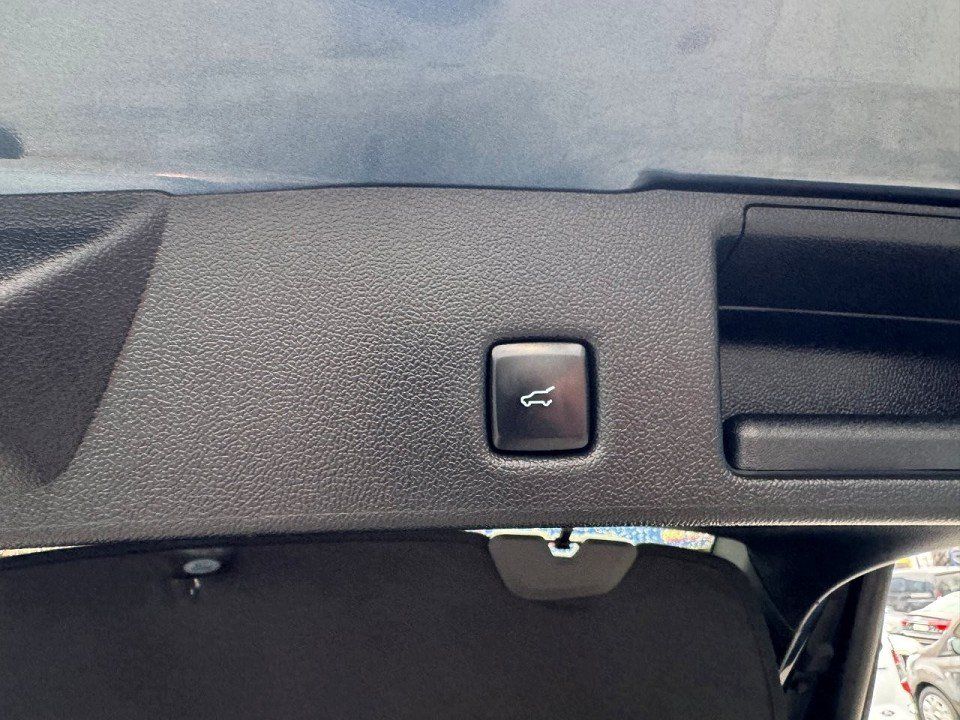 Fahrzeugabbildung Ford Kuga 2.5 PHEV Vignale Automatik