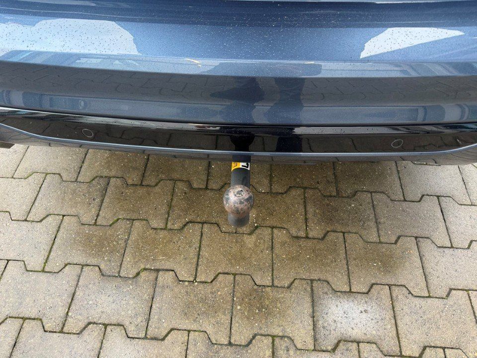 Fahrzeugabbildung Ford Kuga 2.5 PHEV Vignale Automatik