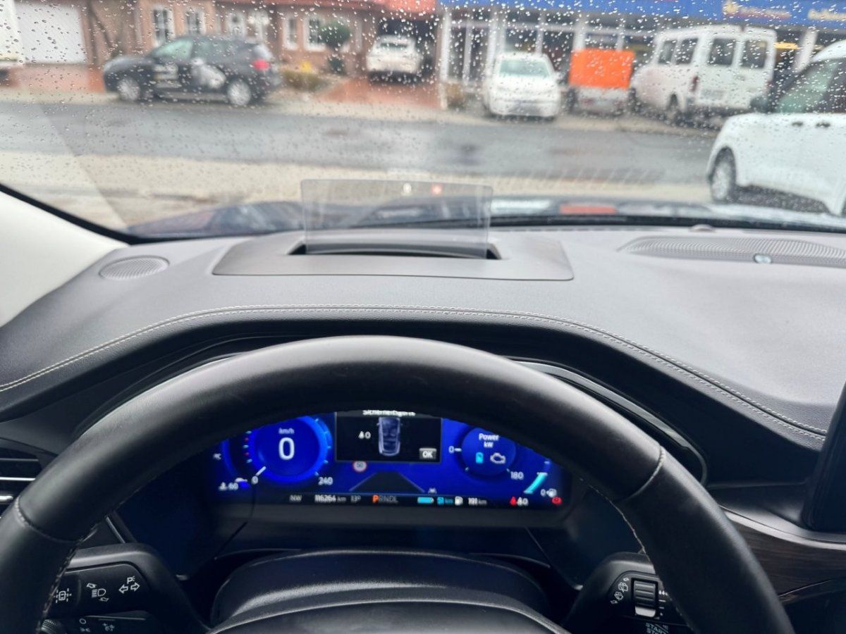 Fahrzeugabbildung Ford Kuga 2.5 PHEV Vignale Automatik