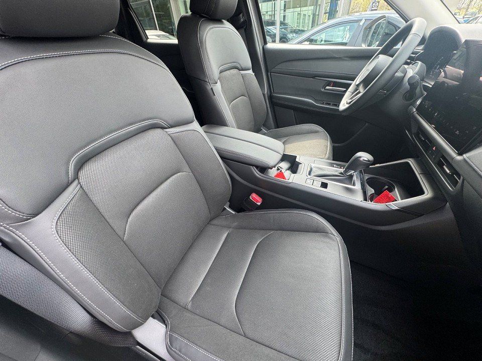 Fahrzeugabbildung Mazda CX-5 2.5L e-SKYACTIV G 141ps Exclusive-Line Auto