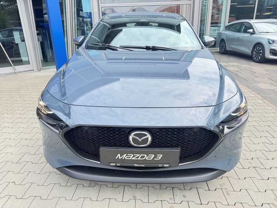 Fahrzeugabbildung Mazda 3 2.5L e-SKYACTIV G 140ps Center-Line