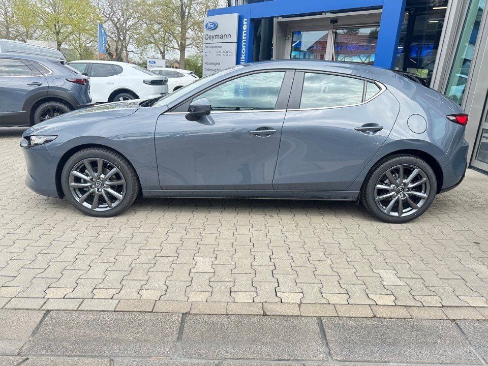 Fahrzeugabbildung Mazda 3 2.5L e-SKYACTIV G 140ps Center-Line