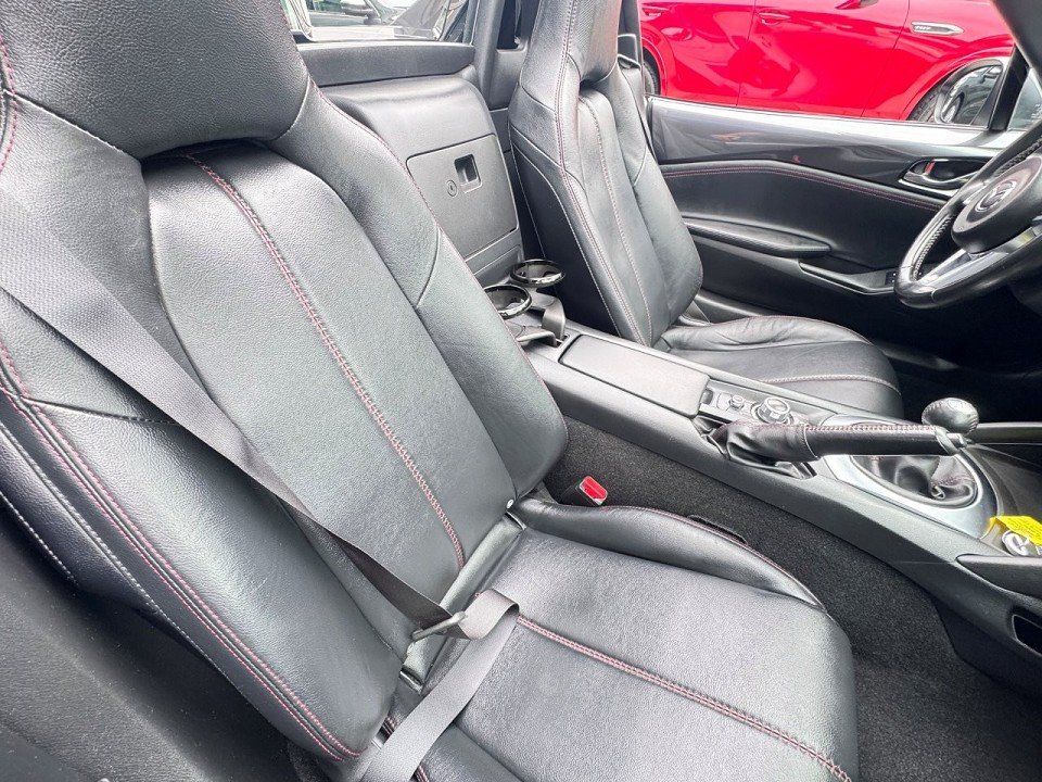 Fahrzeugabbildung Mazda MX-5 RF SKYACTIV-G 160 Excluxive.Line