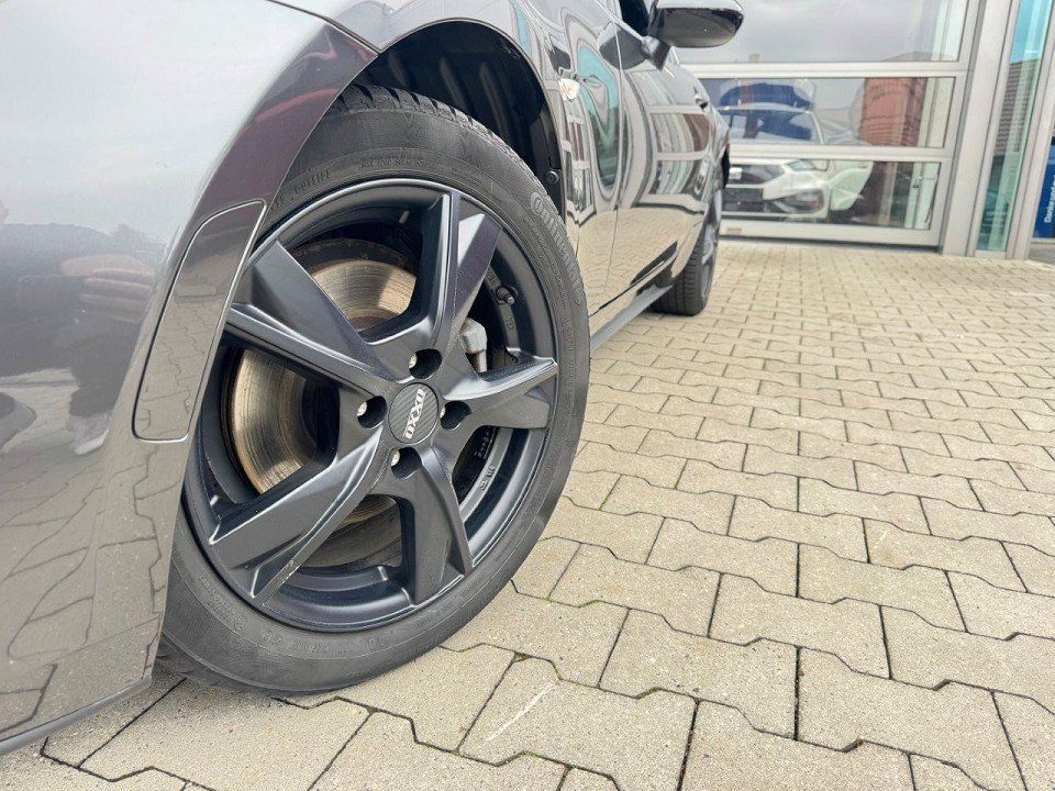 Fahrzeugabbildung Mazda MX-5 RF SKYACTIV-G 160 Excluxive.Line