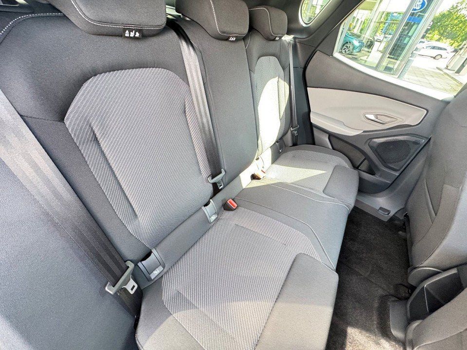 Fahrzeugabbildung Ford Capri EV RWD Select Extended Range