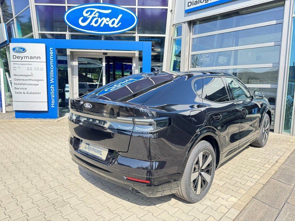 Fahrzeugabbildung Ford Capri EV RWD Select Extended Range