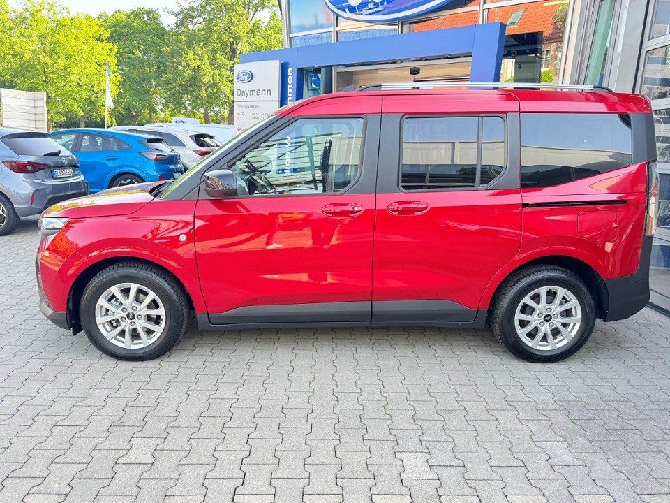 Fahrzeugabbildung Ford Tourneo Courier 1.5 Ecoboost Titanium Automatik