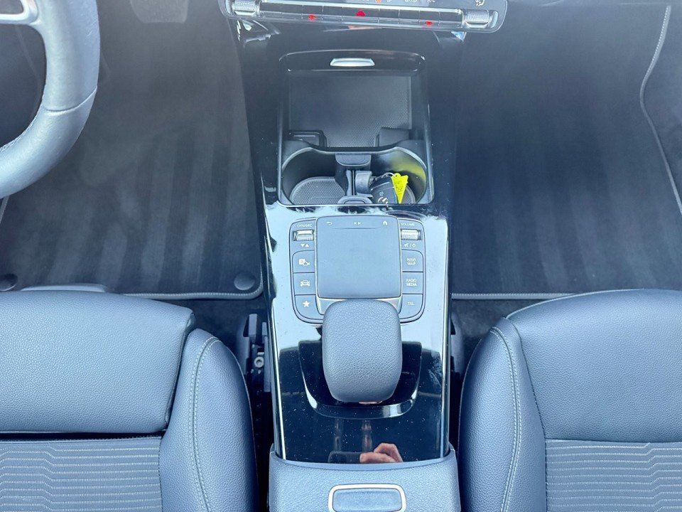 Fahrzeugabbildung Mercedes-Benz A 180 Progressive