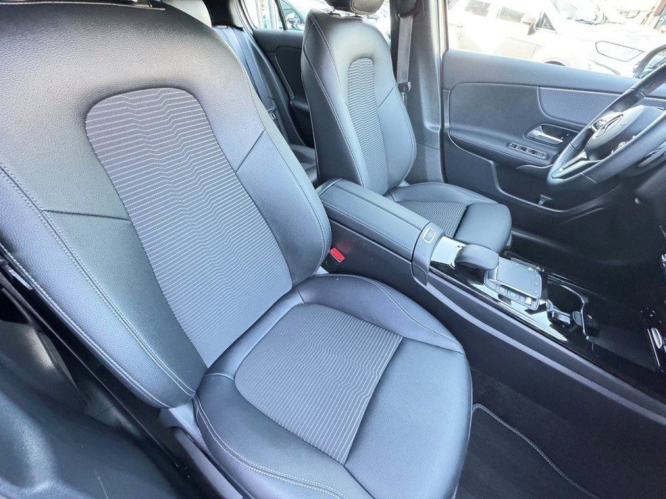 Fahrzeugabbildung Mercedes-Benz A 180 Progressive