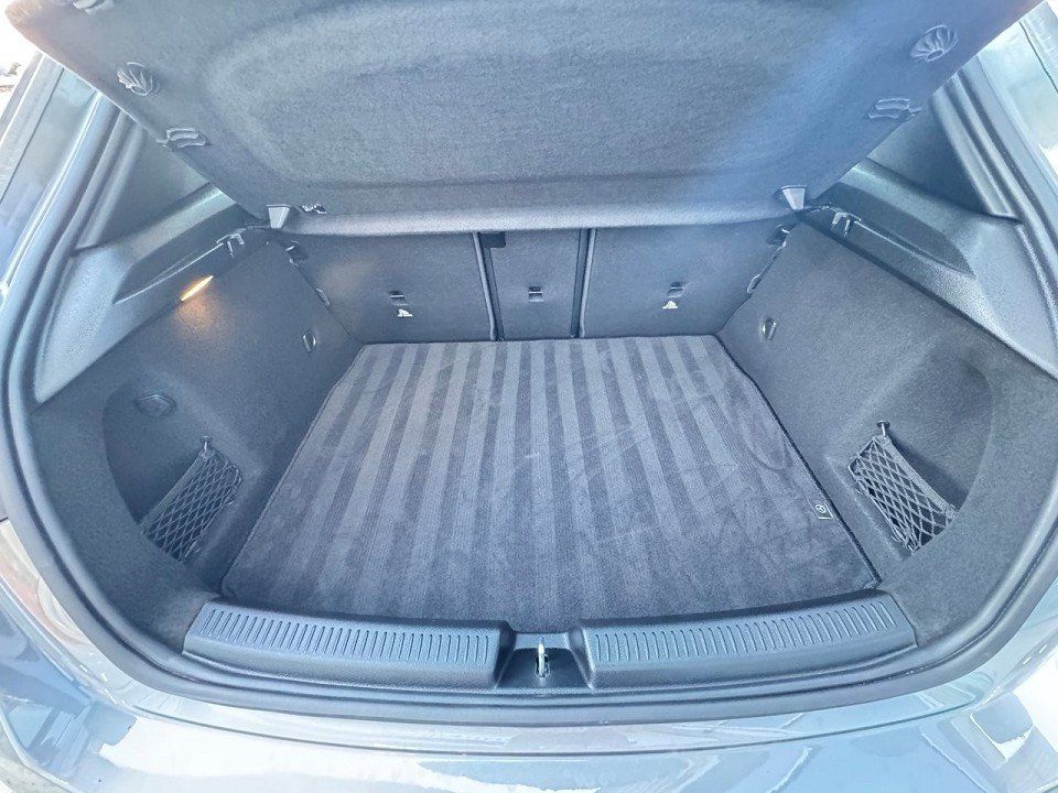 Fahrzeugabbildung Mercedes-Benz A 180 Progressive