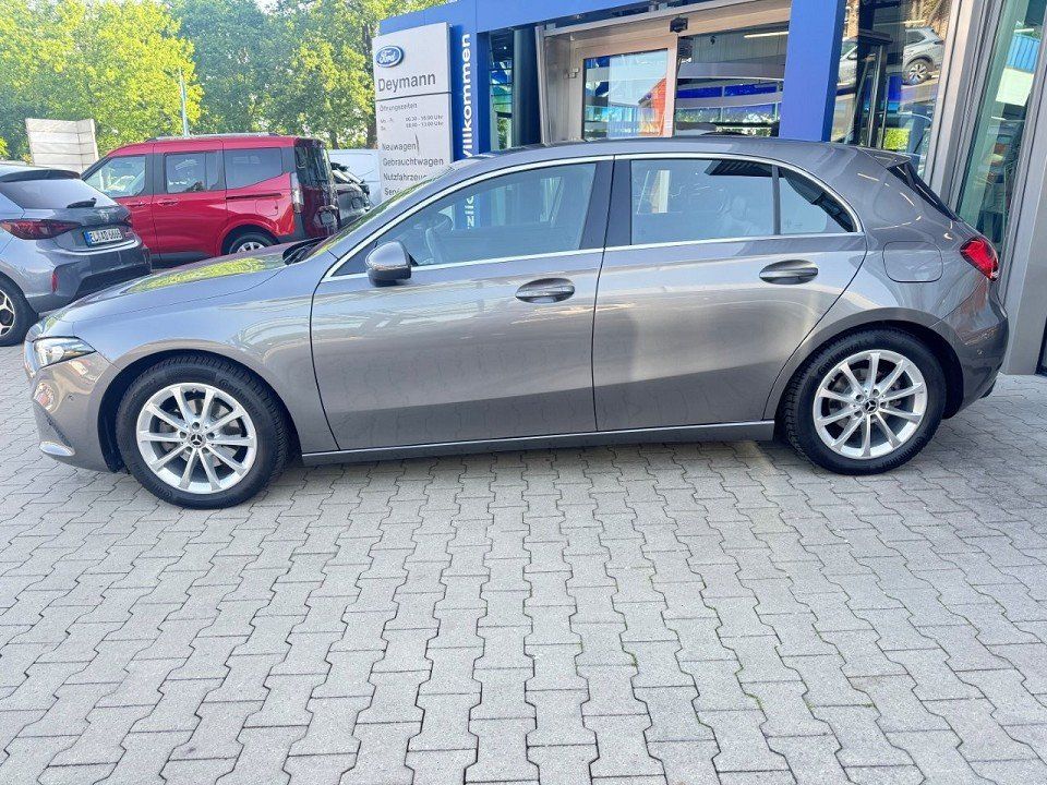 Fahrzeugabbildung Mercedes-Benz A 180 Progressive