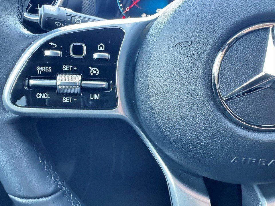 Fahrzeugabbildung Mercedes-Benz A 180 Progressive