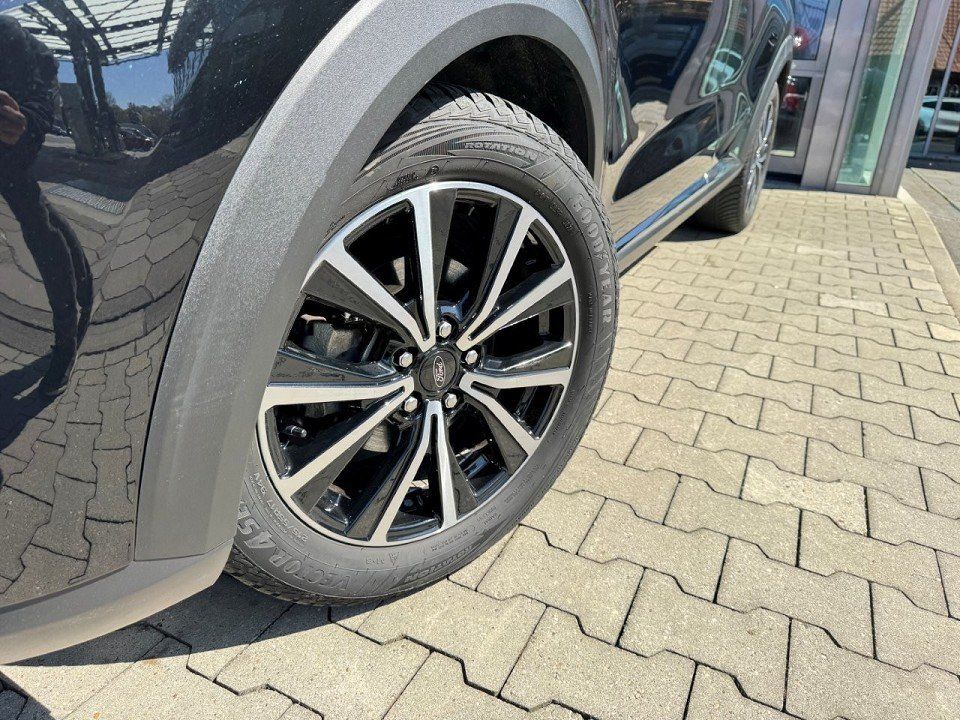 Fahrzeugabbildung Ford Puma 1.0 EcoBoost MHEV Titanium