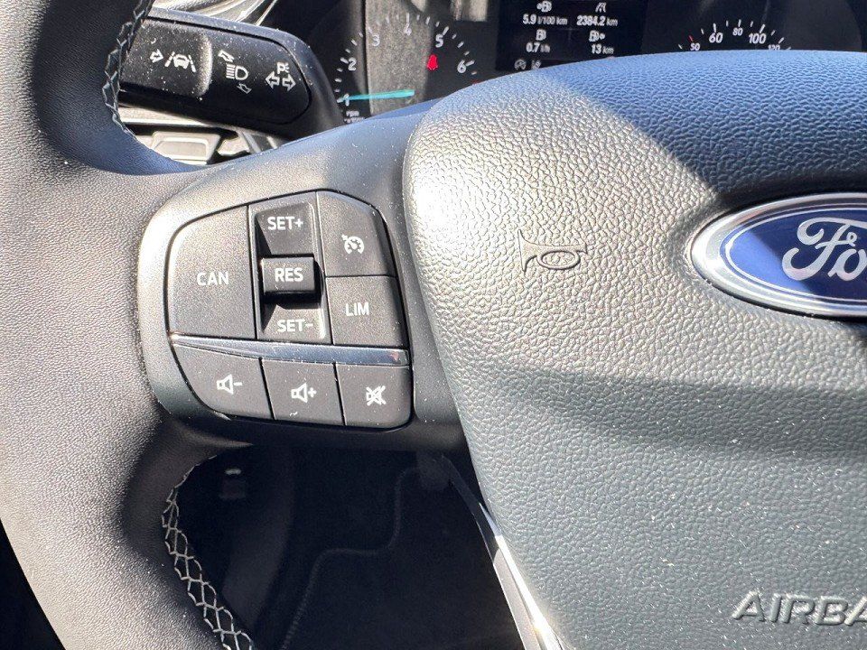 Fahrzeugabbildung Ford Puma 1.0 EcoBoost MHEV Titanium