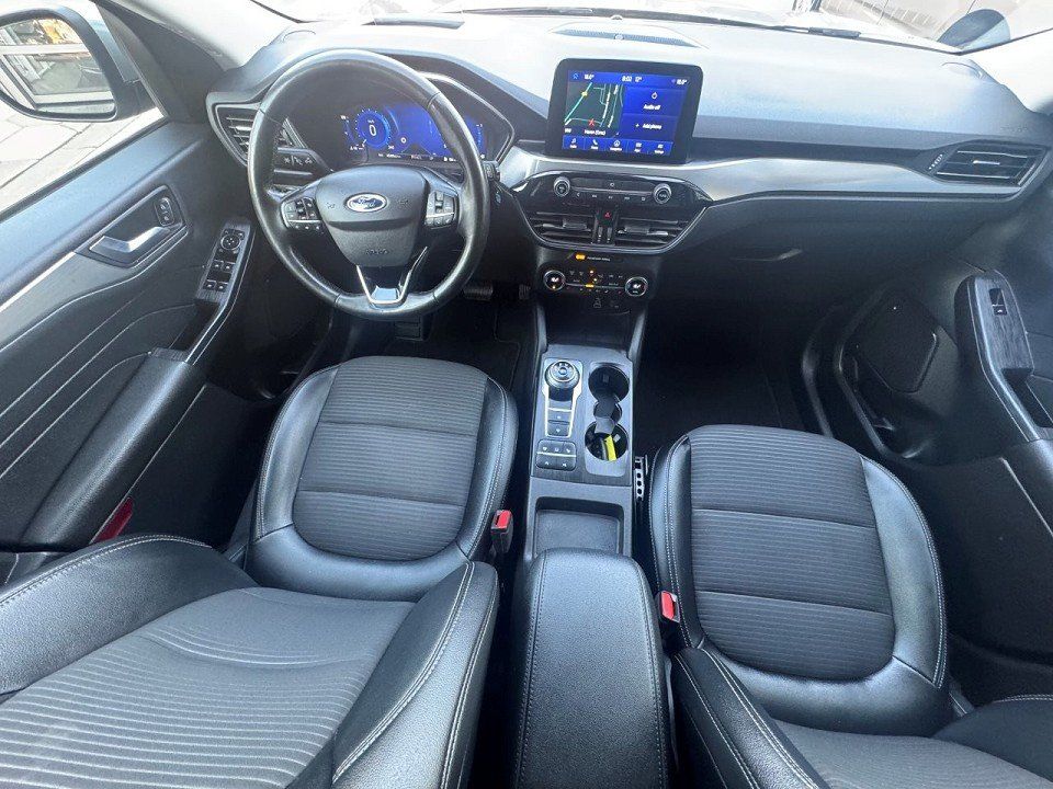 Fahrzeugabbildung Ford Kuga 2.0 EcoBlue 4x4 Titanium X Automatik