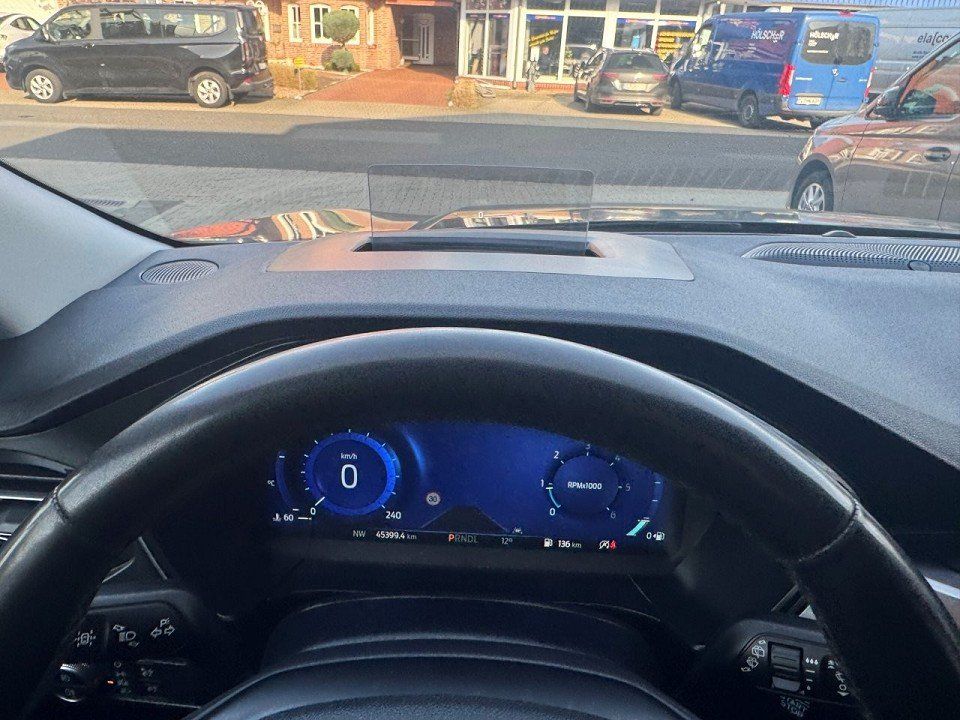 Fahrzeugabbildung Ford Kuga 2.0 EcoBlue 4x4 Titanium X Automatik