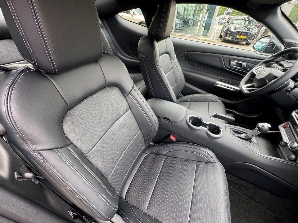 Fahrzeugabbildung Ford Mustang 5,0 V8 GT Fastback Automatik (2024)