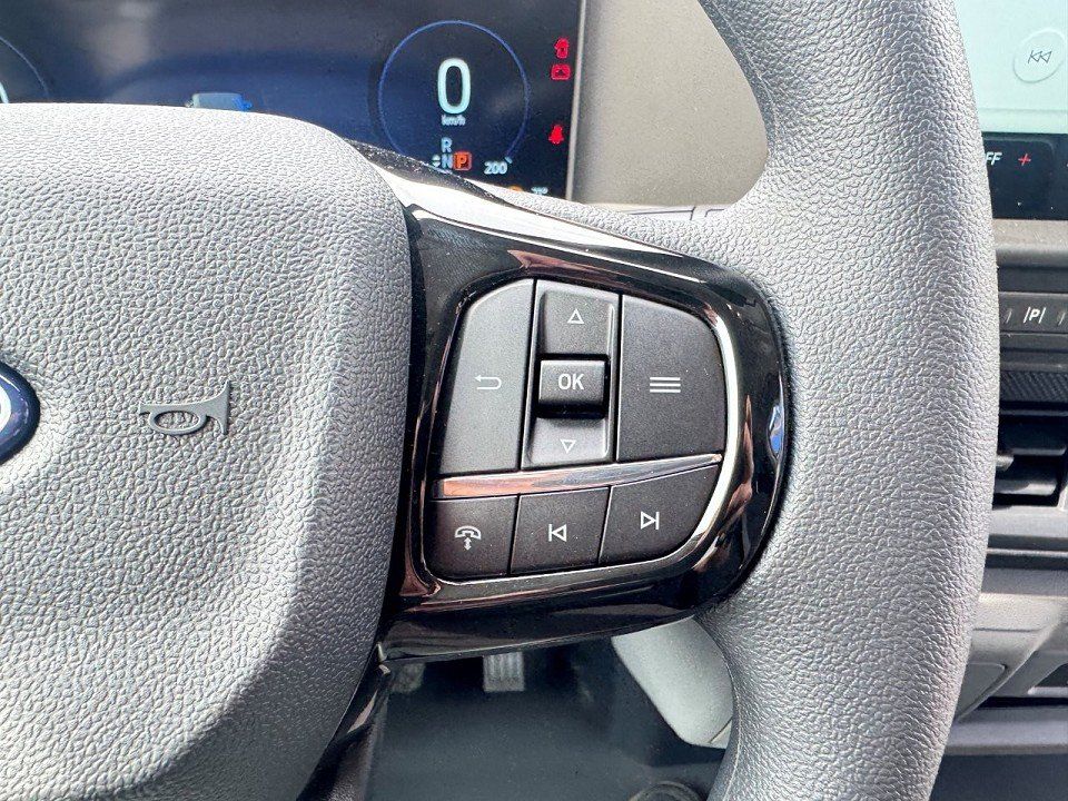Fahrzeugabbildung Ford Transit Custom 2,0 Ecoblue 320 L1 Kasten Trend A