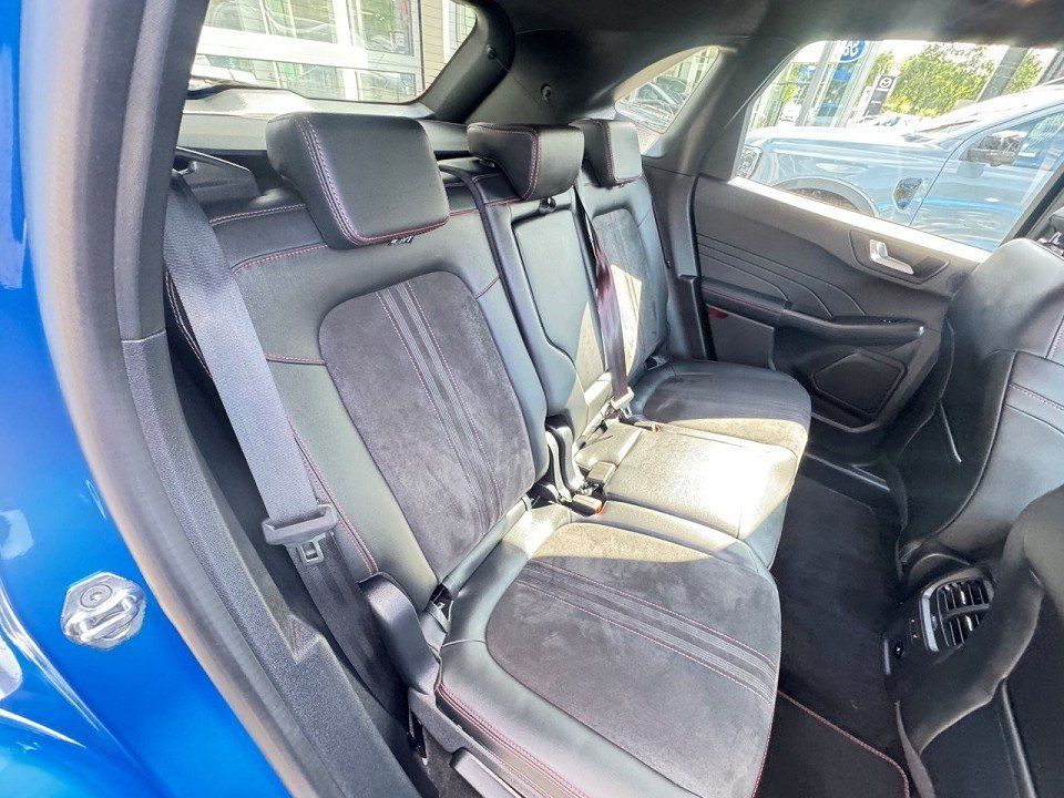 Fahrzeugabbildung Ford Kuga 2.5 PHEV ST-Line X Automatik
