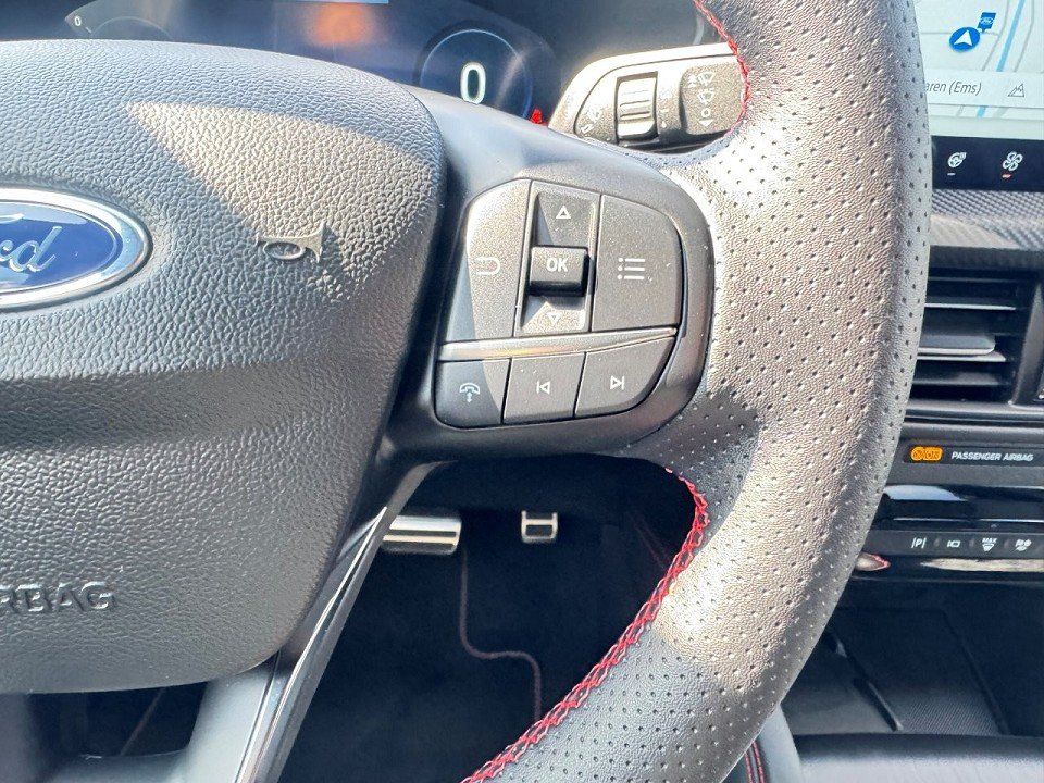 Fahrzeugabbildung Ford Kuga 2.5 PHEV ST-Line X Automatik