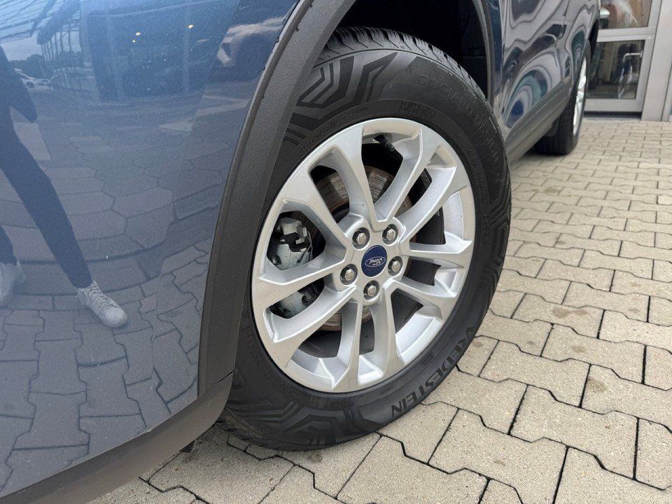 Fahrzeugabbildung Ford Kuga 2,5 PHEV Titanium Automatik