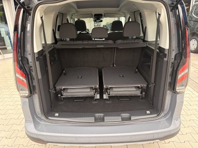 Fahrzeugabbildung Ford Tourneo Connect 2.0 Ecoblue Active Automatik