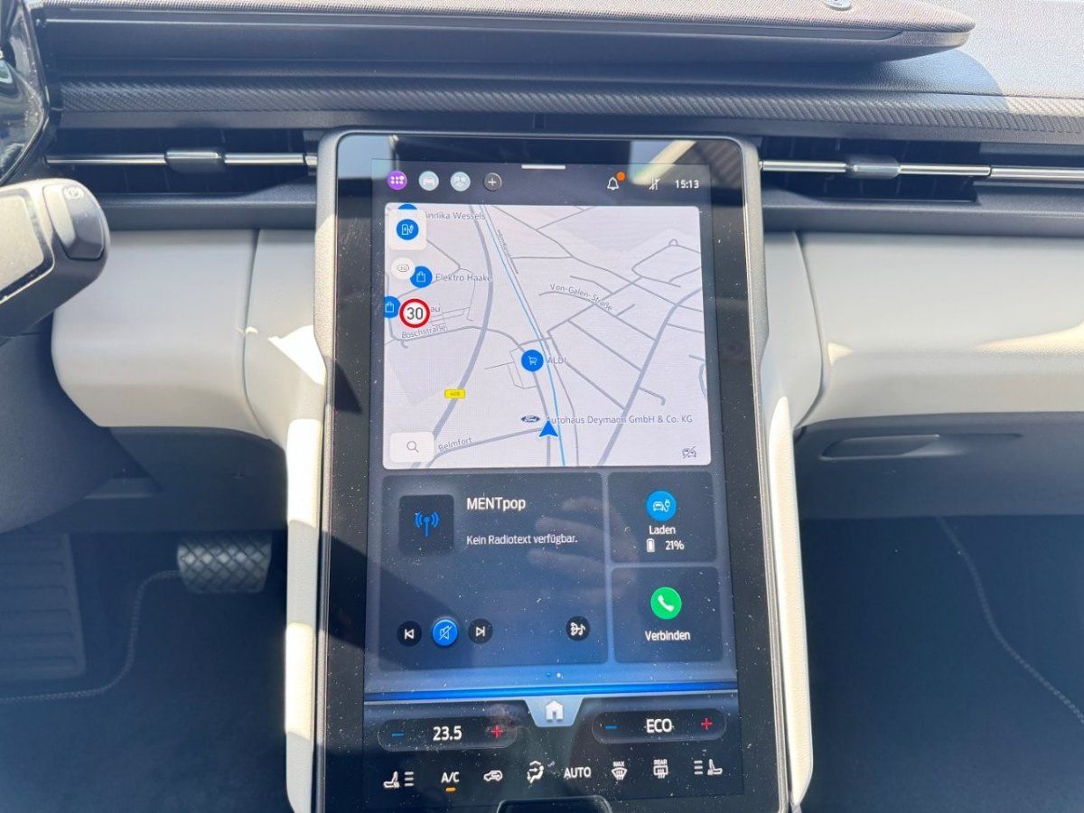 Fahrzeugabbildung Ford Explorer EV RWD 77kW Premium Extended Range