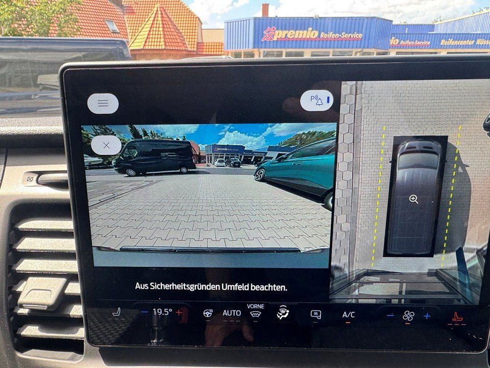 Fahrzeugabbildung Ford Transit 2.0 Ecoblue 350L3 Kasten Trend